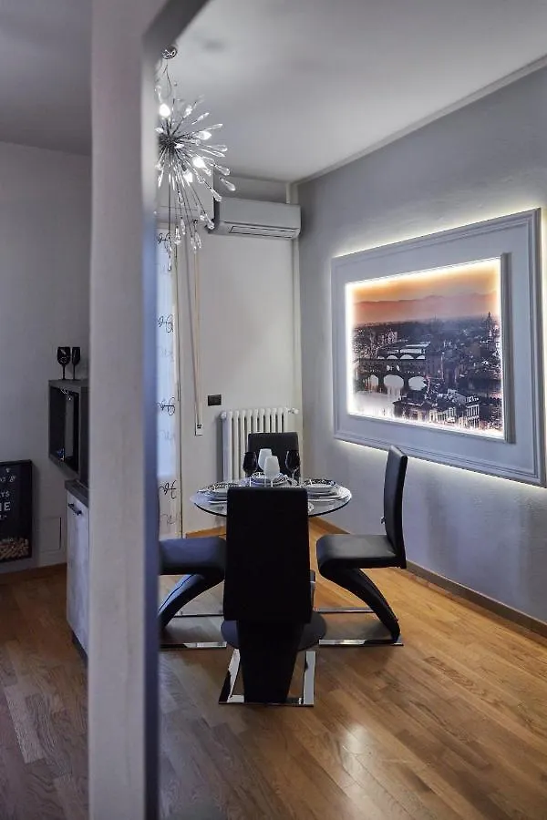 Il Giglio Incantato Apartment Florence